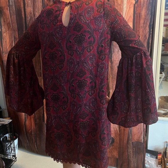 Dress - Picture 3 of 3